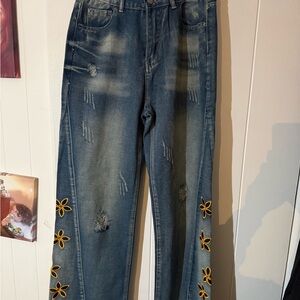 Stylish Blue Distressed Women Jeans with Floral Accents